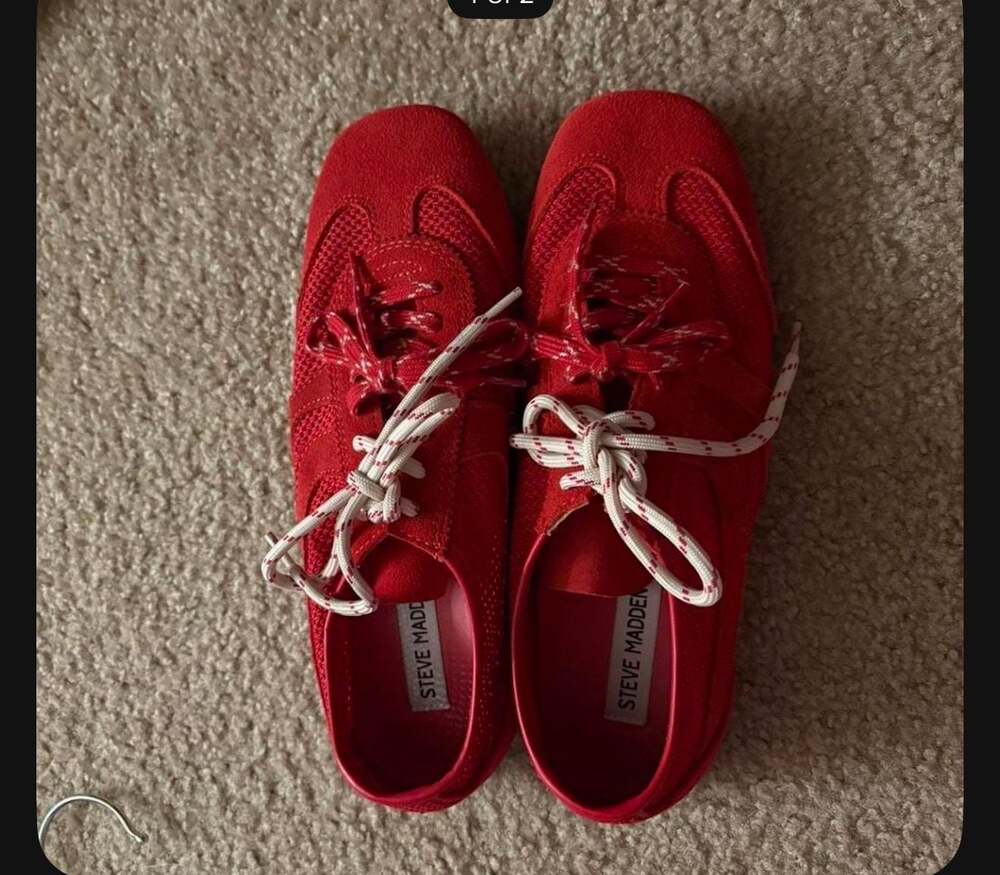 Steve Madden Aziel Red Mesh Low-Top Lace-Up Women's Sneakers